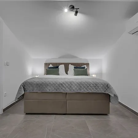 Listun - Exklusiv Apartment